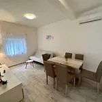 Appartement In 45738