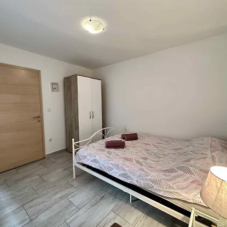 Apartman In 45738 Dramalj